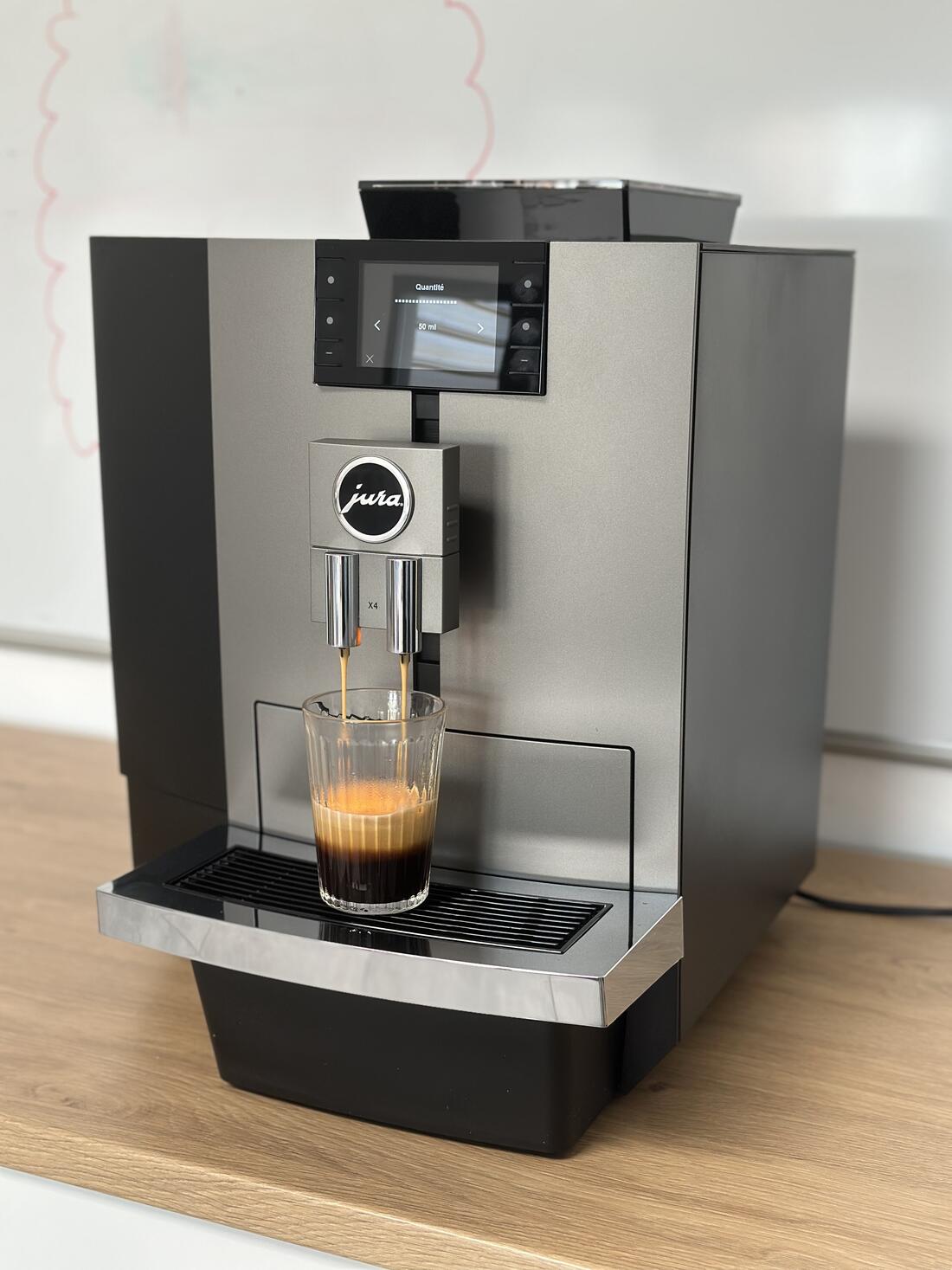 Machine Cena Café installée chez AEPR en région Centre-Val de Loire